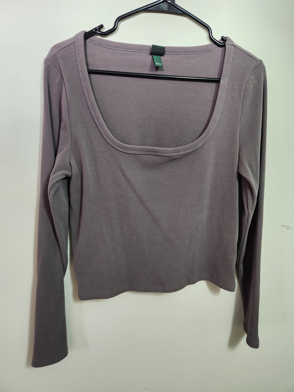 wild fable Long-Sleeve Scoop Neck Ribbed Top in Mauve